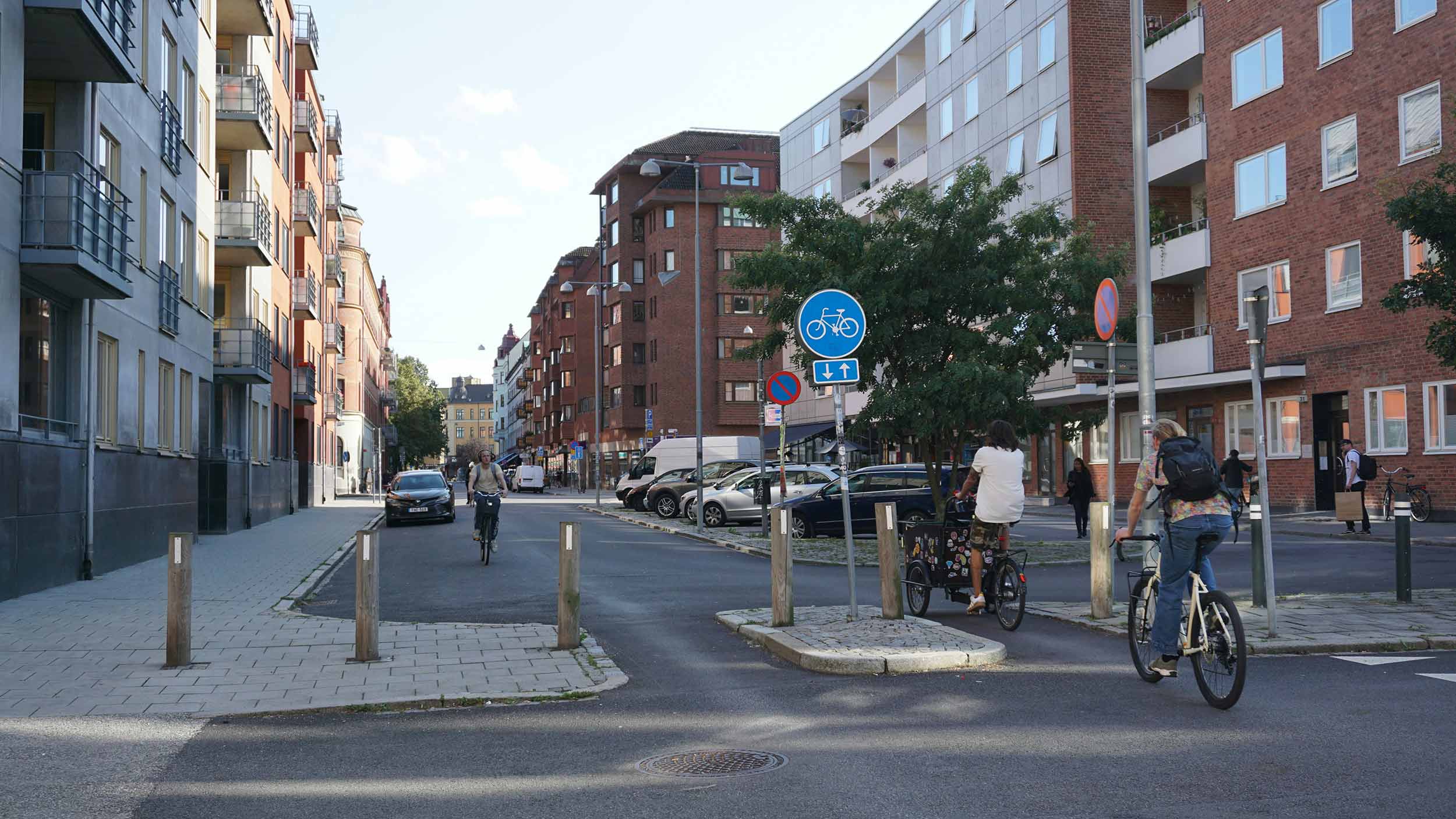 gågata i innerstan, cyklar