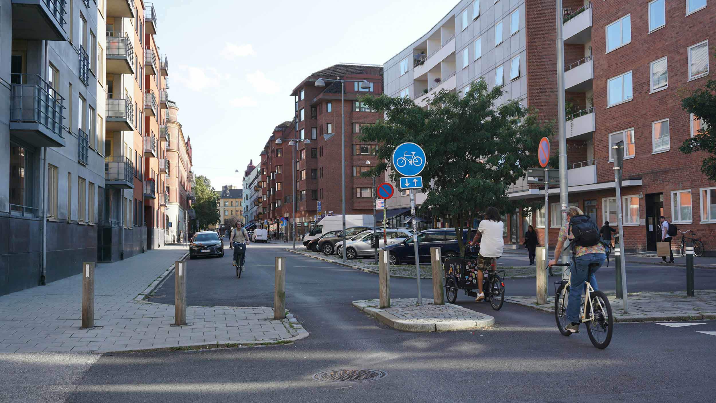 gågata i innerstan, cyklar