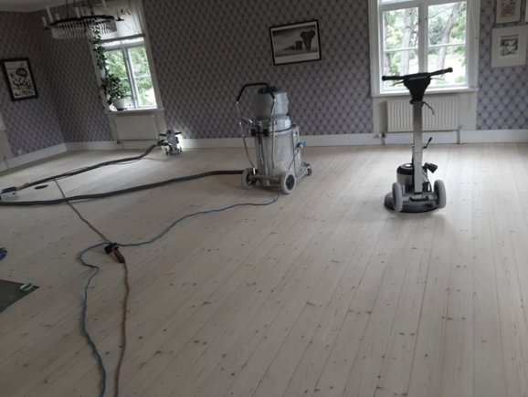 Renovering av golv